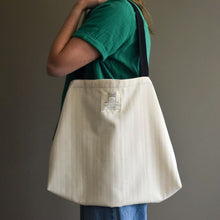 The Everyday Large Tote Bag